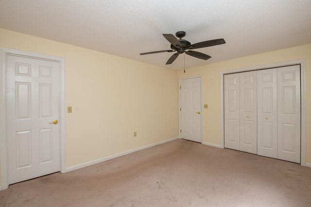 50 Brookside Dr Apt O5, Exeter, NH 03833