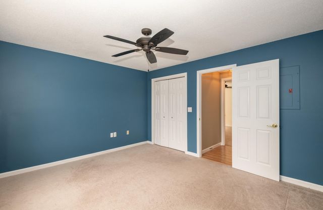 50 Brookside Dr Apt O5, Exeter, NH 03833
