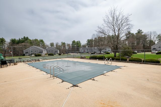 50 Brookside Dr Apt O5, Exeter, NH 03833