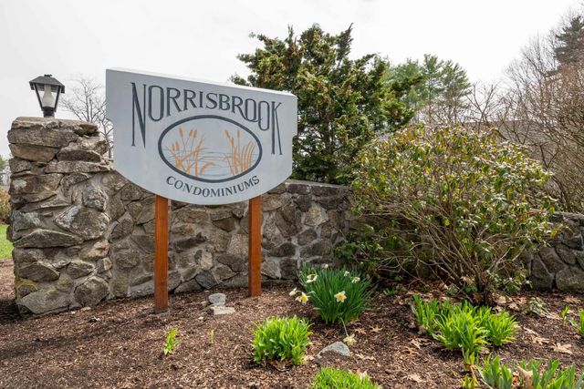50 Brookside Dr Apt O5, Exeter, NH 03833