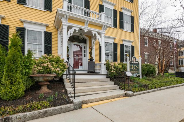 50 Brookside Dr Apt O5, Exeter, NH 03833