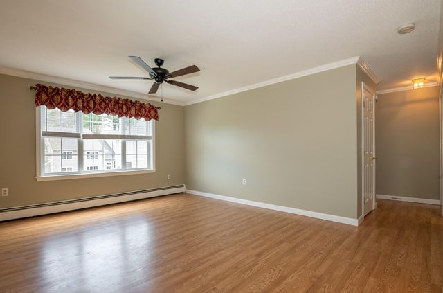 50 Brookside Dr Apt O5, Exeter, NH 03833
