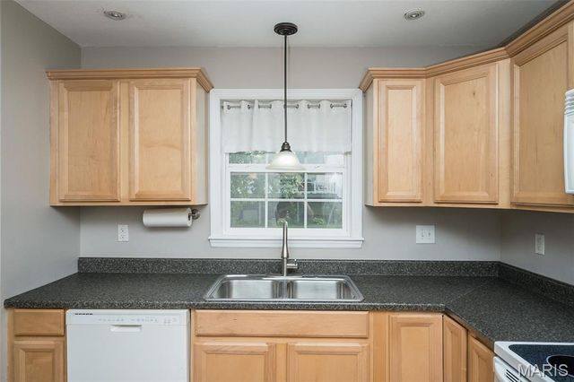 2532 Wellesley Drive, Unincorporated, MO 63049