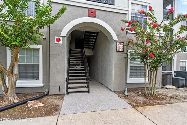 3591 KERNAN Boulevard S 722, Jacksonville, FL 32224