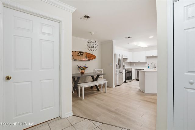 3591 KERNAN Boulevard S 722, Jacksonville, FL 32224