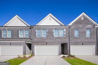 228 Epping Street 8, Stockbridge, GA 30281