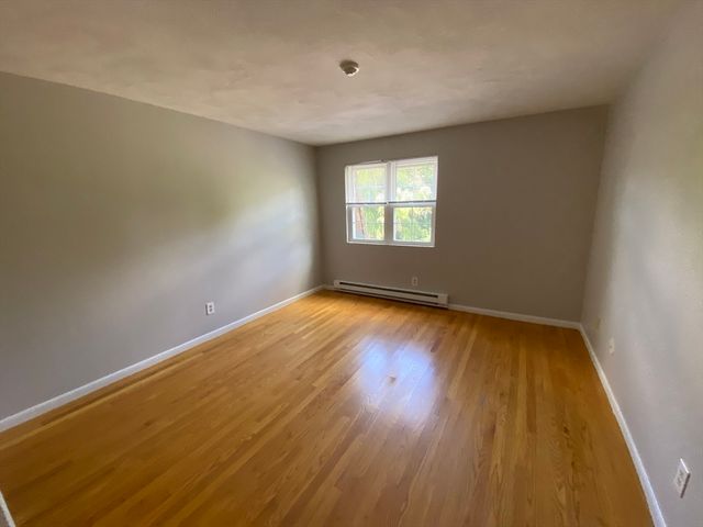 55 Elmwood Park 4, Quincy, MA 02170