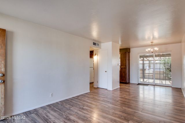 1238 S Camino Seco, Tucson, AZ 85710