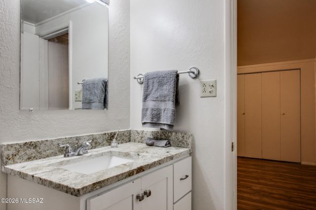 1238 S Camino Seco, Tucson, AZ 85710