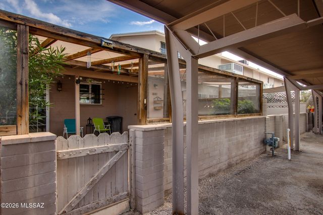 1238 S Camino Seco, Tucson, AZ 85710