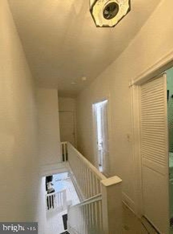 Image 4 of property listing at 4032 N MARSHALL ST, Philadelphia, PA 19140