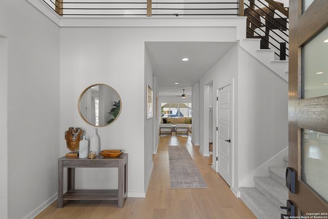 1521 ESCARPMENT, New Braunfels, TX 78132