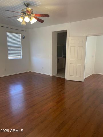 9940 E Medina Avenue, Mesa, AZ 85209