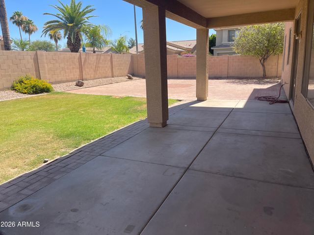 9940 E Medina Avenue, Mesa, AZ 85209