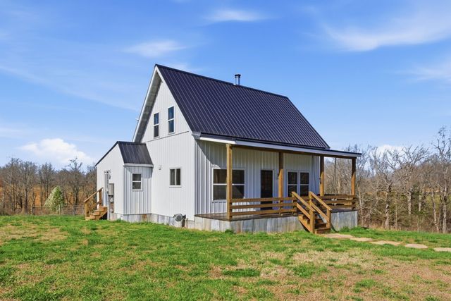 181 Ramah Rd, Leoma, TN 38468