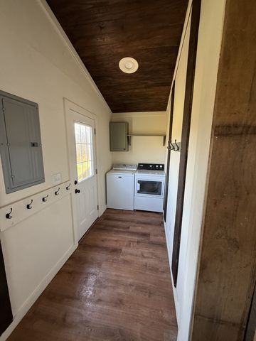 181 Ramah Rd, Leoma, TN 38468