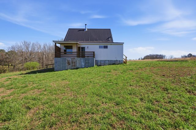 181 Ramah Rd, Leoma, TN 38468