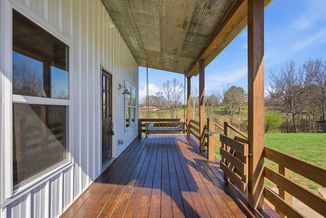 181 Ramah Rd, Leoma, TN 38468