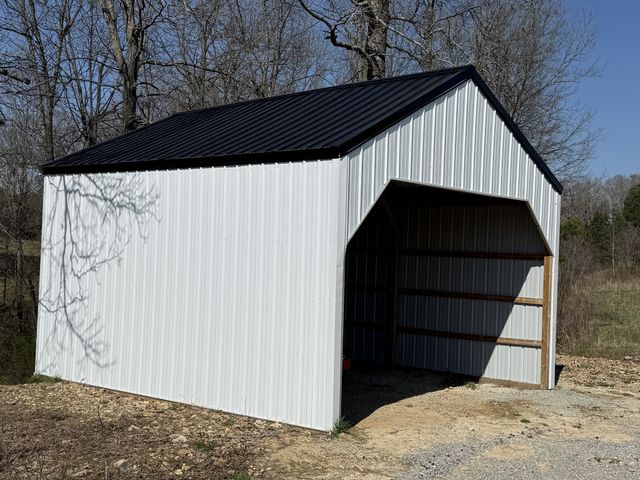 181 Ramah Rd, Leoma, TN 38468