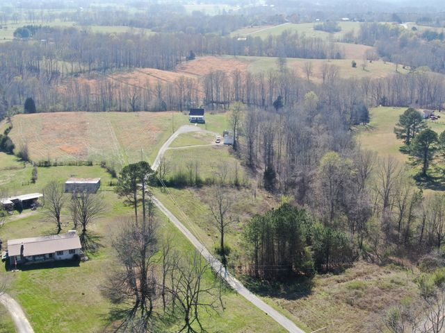 181 Ramah Rd, Leoma, TN 38468