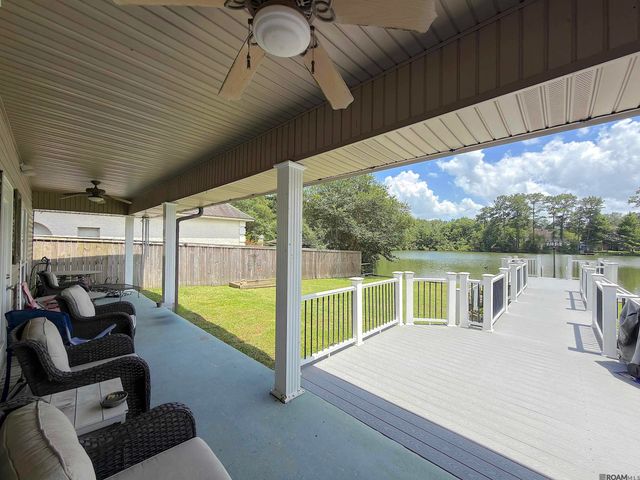 12578 N Lakeshore Dr, Walker, LA 70785