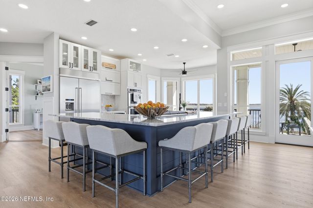 9028 HECKSCHER Drive, Jacksonville, FL 32226