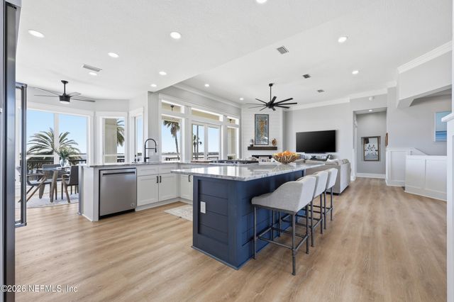 9028 HECKSCHER Drive, Jacksonville, FL 32226