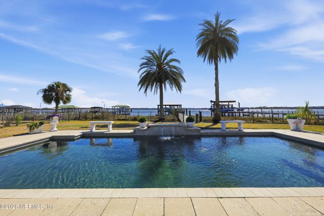 9028 HECKSCHER Drive, Jacksonville, FL 32226