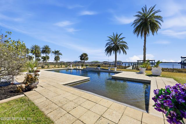 9028 HECKSCHER Drive, Jacksonville, FL 32226