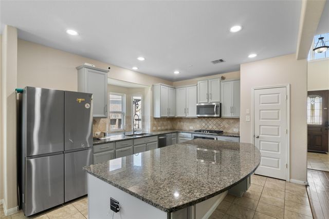 13315 Edison Trace Lane, Tomball, TX 77377