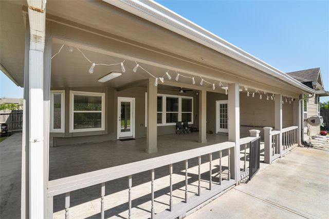 13315 Edison Trace Lane, Tomball, TX 77377