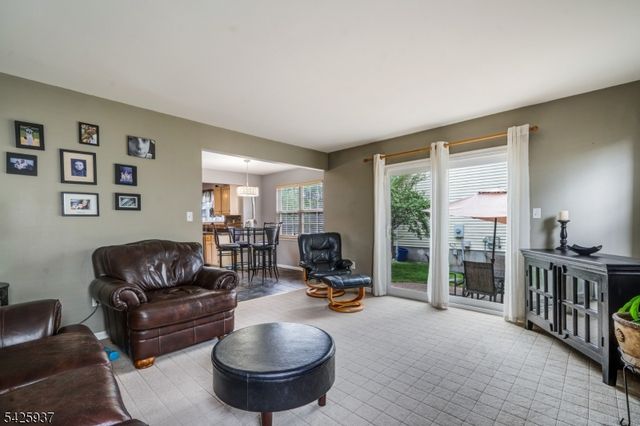 82 Nostrand Rd, Hillsborough Twp., NJ 08844