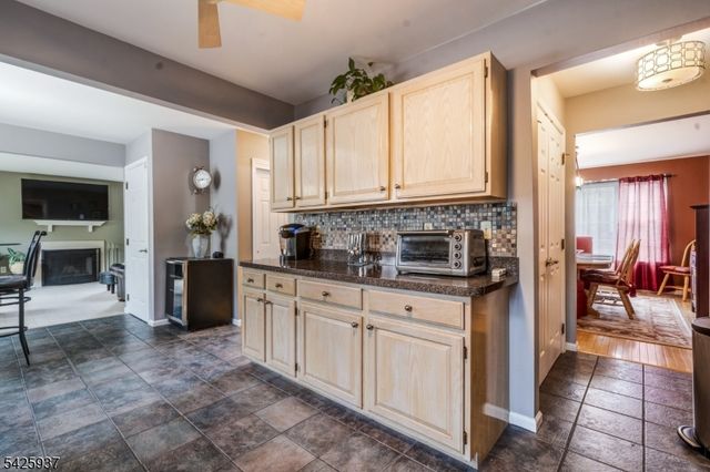 82 Nostrand Rd, Hillsborough Twp., NJ 08844