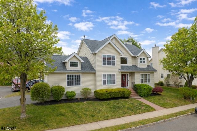 82 Nostrand Rd, Hillsborough Twp., NJ 08844