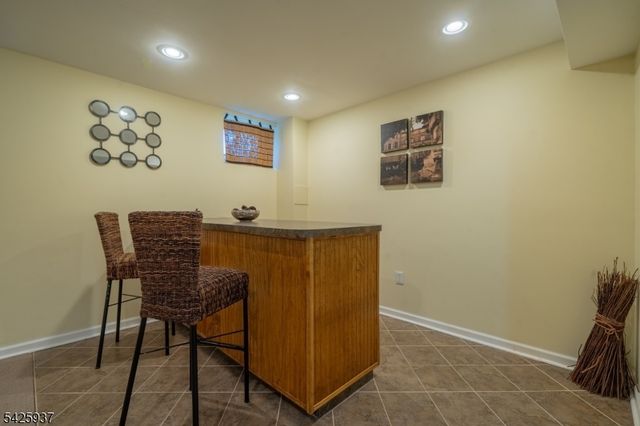 82 Nostrand Rd, Hillsborough Twp., NJ 08844