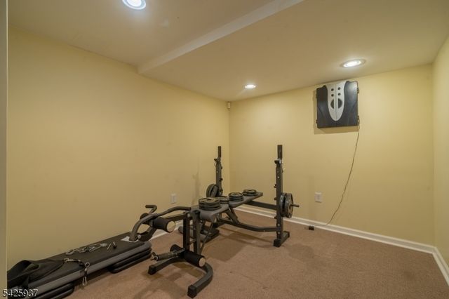 82 Nostrand Rd, Hillsborough Twp., NJ 08844