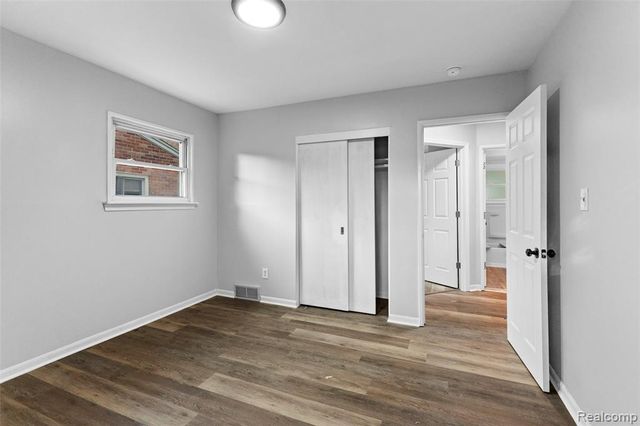 7608 Tulane Street, Taylor, MI 48180