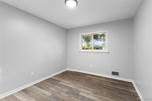 7608 Tulane Street, Taylor, MI 48180