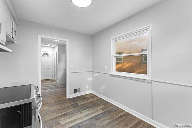 7608 Tulane Street, Taylor, MI 48180