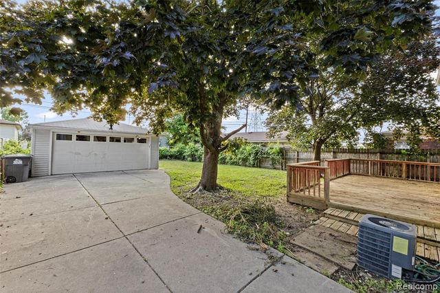 7608 Tulane Street, Taylor, MI 48180