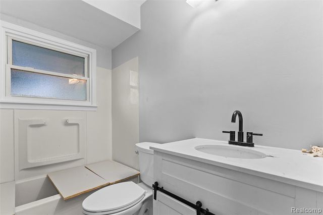 7608 Tulane Street, Taylor, MI 48180