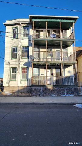 266 Brooks Street 2nd Fl., Bridgeport, CT 06608