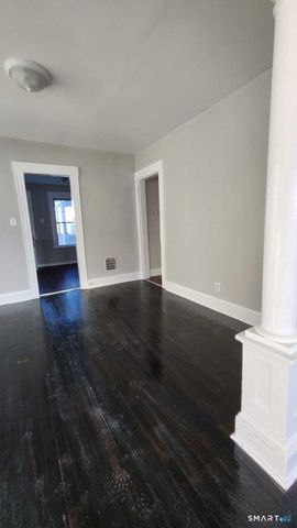 266 Brooks Street 2nd Fl., Bridgeport, CT 06608