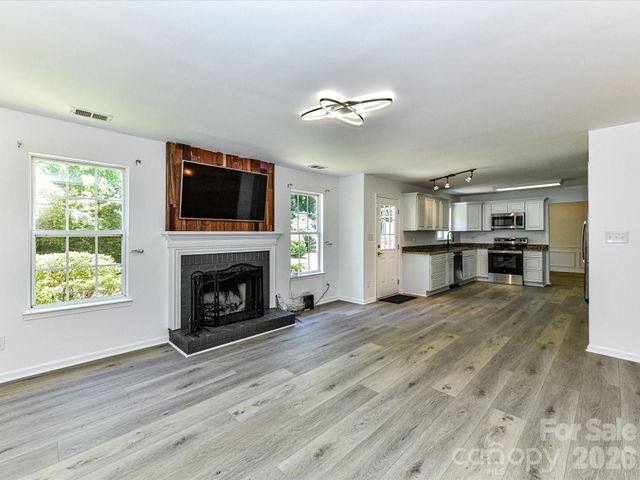 7512 Henderson Park Road, Huntersville, NC 28078
