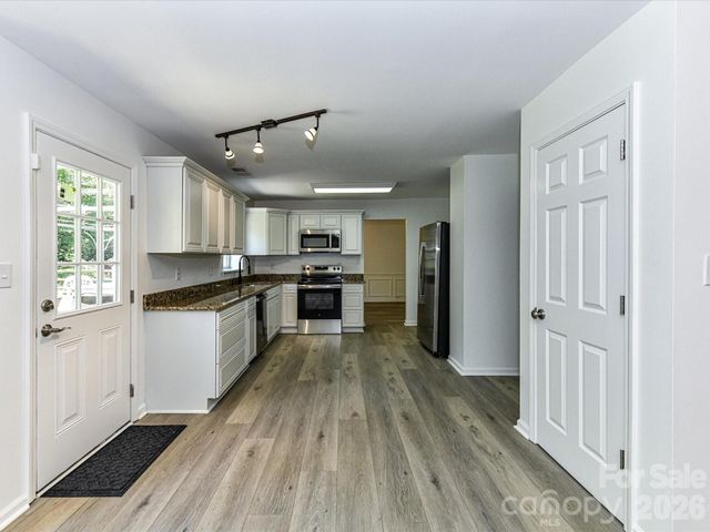 7512 Henderson Park Road, Huntersville, NC 28078