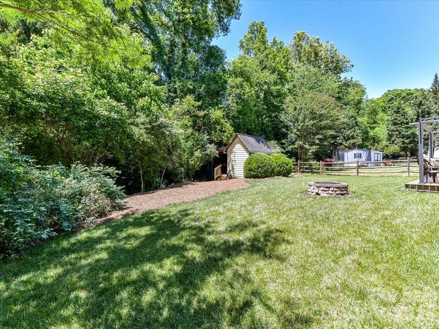 7512 Henderson Park Road, Huntersville, NC 28078