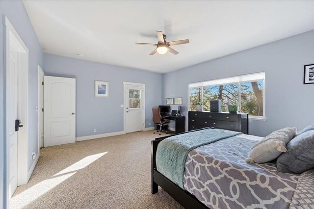 13580 Forest Park Ln, Grass Valley, CA 95945