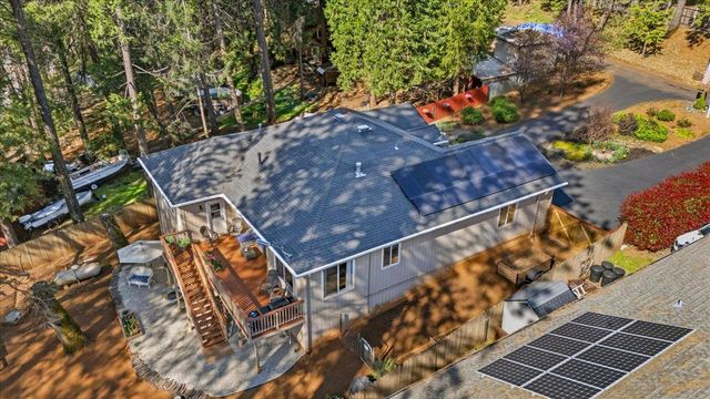 13580 Forest Park Ln, Grass Valley, CA 95945