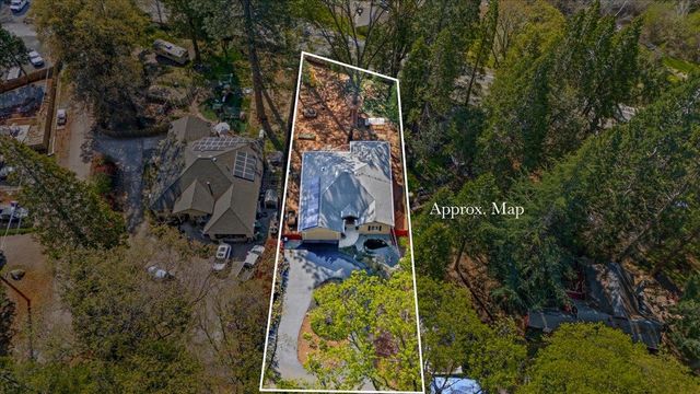 13580 Forest Park Ln, Grass Valley, CA 95945