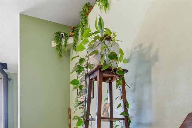 13580 Forest Park Ln, Grass Valley, CA 95945